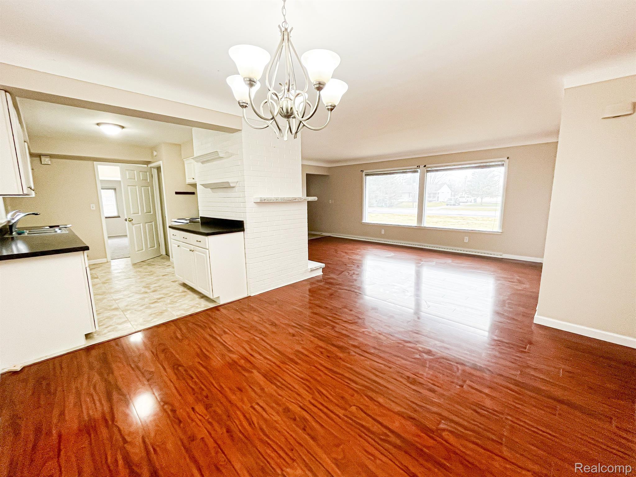 2183 Covert Road Burton, MI 48509 - Photo 9 of 21 Gallery Image 9