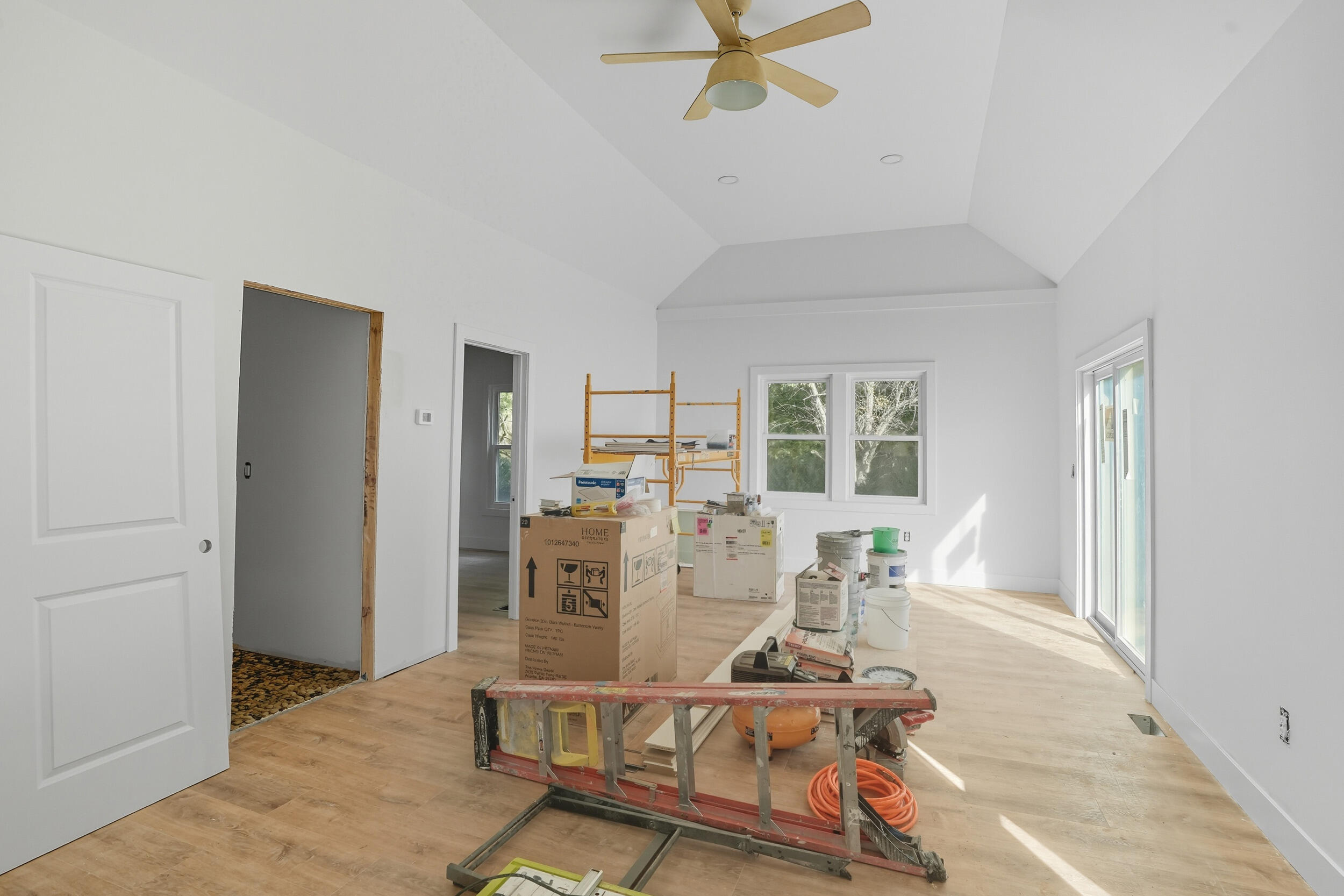 450 East Greening Road Chesterton, IN 46304 - Photo 34 of 56 a living room with furniture and a window