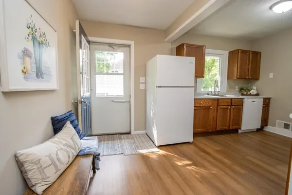 $199,900 | 303 Grove Street Southeast, Mapleton, MN 56065