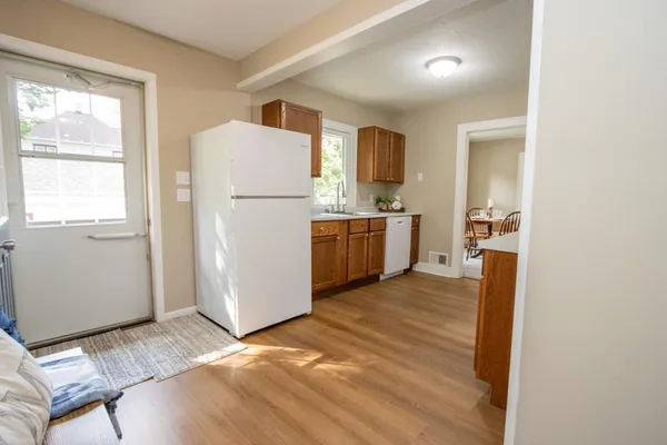 $199,900 | 303 Grove Street Southeast, Mapleton, MN 56065