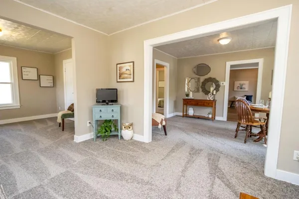 $199,900 | 303 Grove Street Southeast, Mapleton, MN 56065