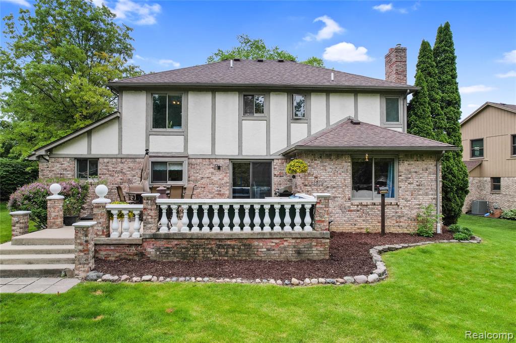 1036 Bembridge Drive Rochester Hills, MI 48307 - Photo 42 of 54