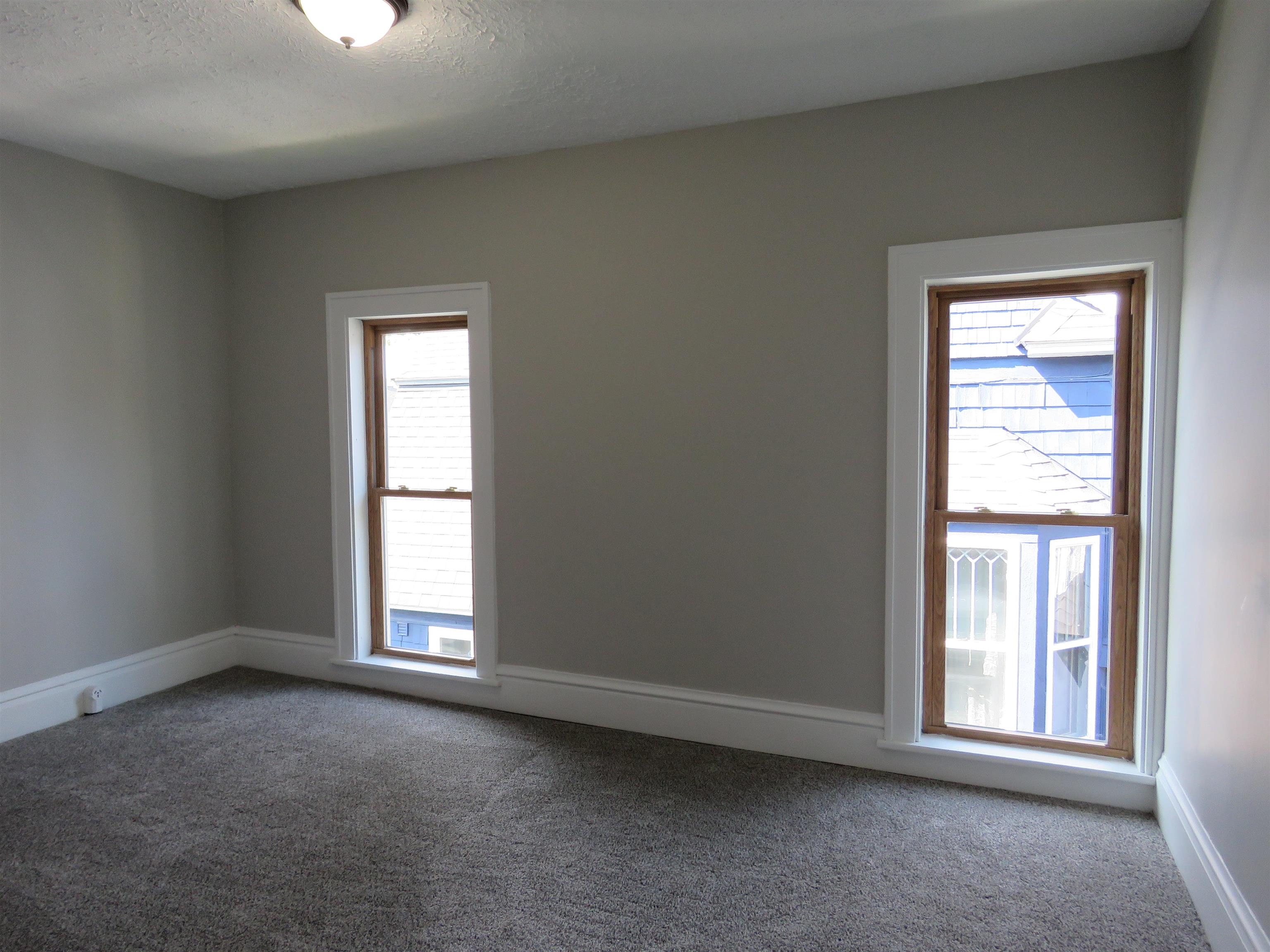 222 East Harris Street Cadillac, MI 49601 - Photo 15 of 18 1925319-d54ee81b-d666-4ddd-9492-542630f5a8da.JPG
