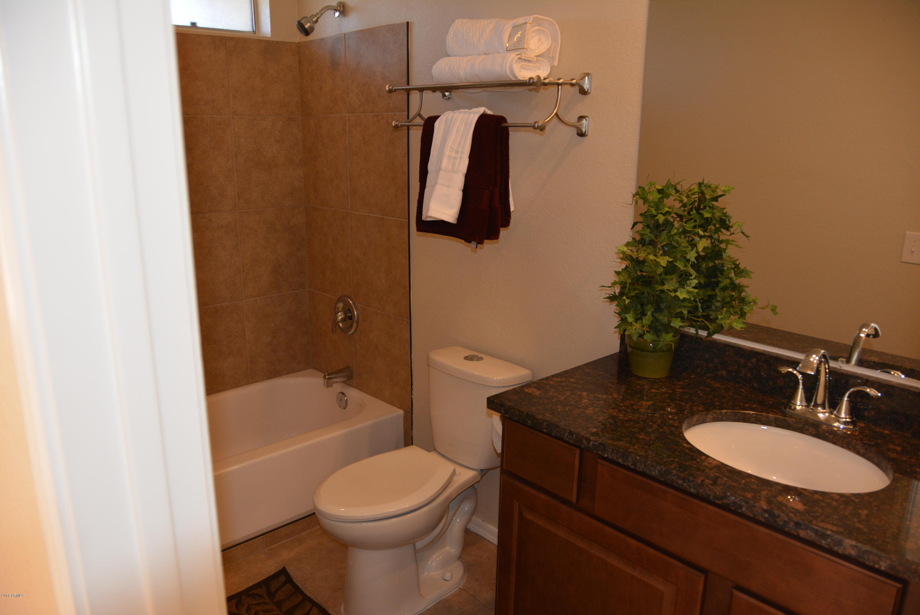 6315 Casper Road Mesa, AZ 85205 - Photo 16 of 21 Master bathroom