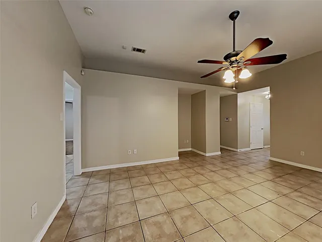 $1,995 | 3320 Stanley Avenue, Fort Worth, TX 76110