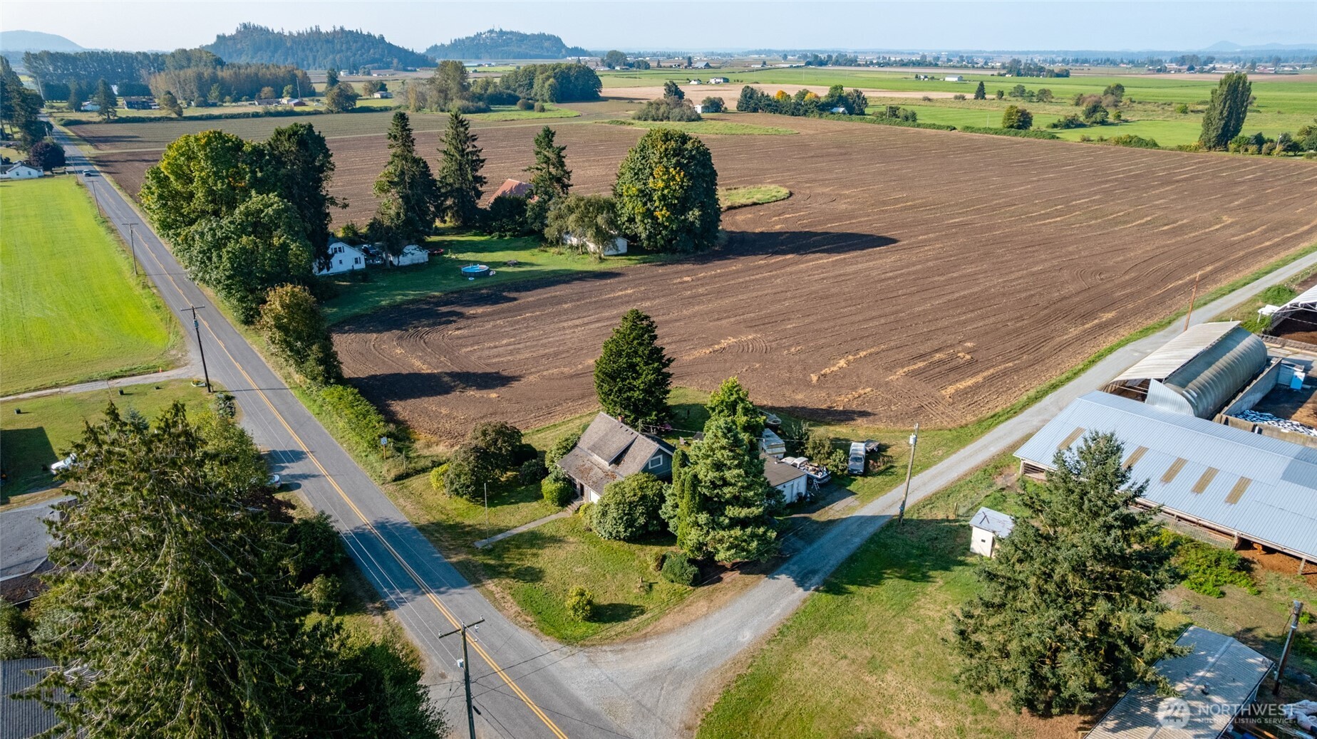 8520 District Line Road Burlington, WA 98233 - Photo 26 of 28 Gallery Image 26