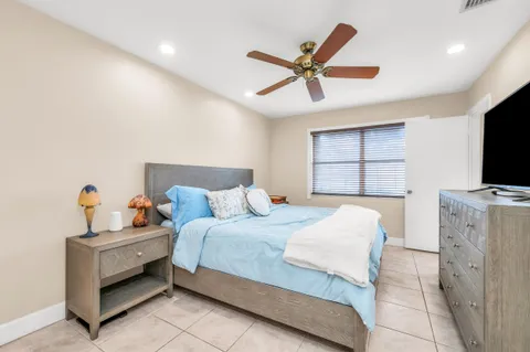 $339,900 | 6269 Walk Circle, Boca Raton, FL 33433