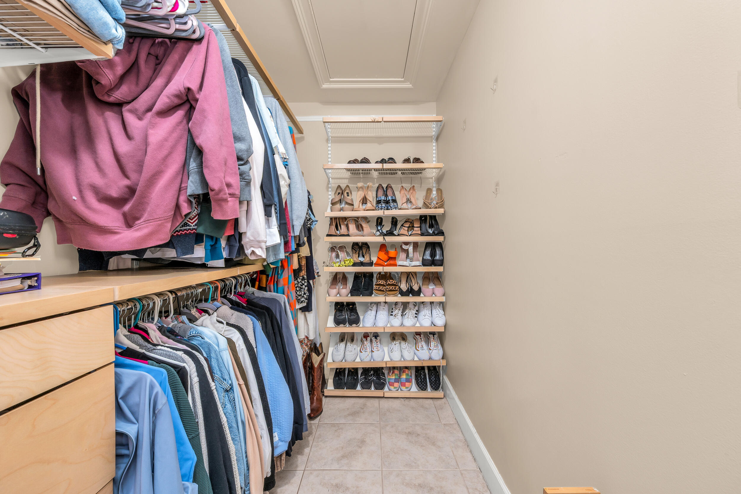 6269 Walk Circle Boca Raton, FL 33433 - Photo 20 of 27 Walk in closet