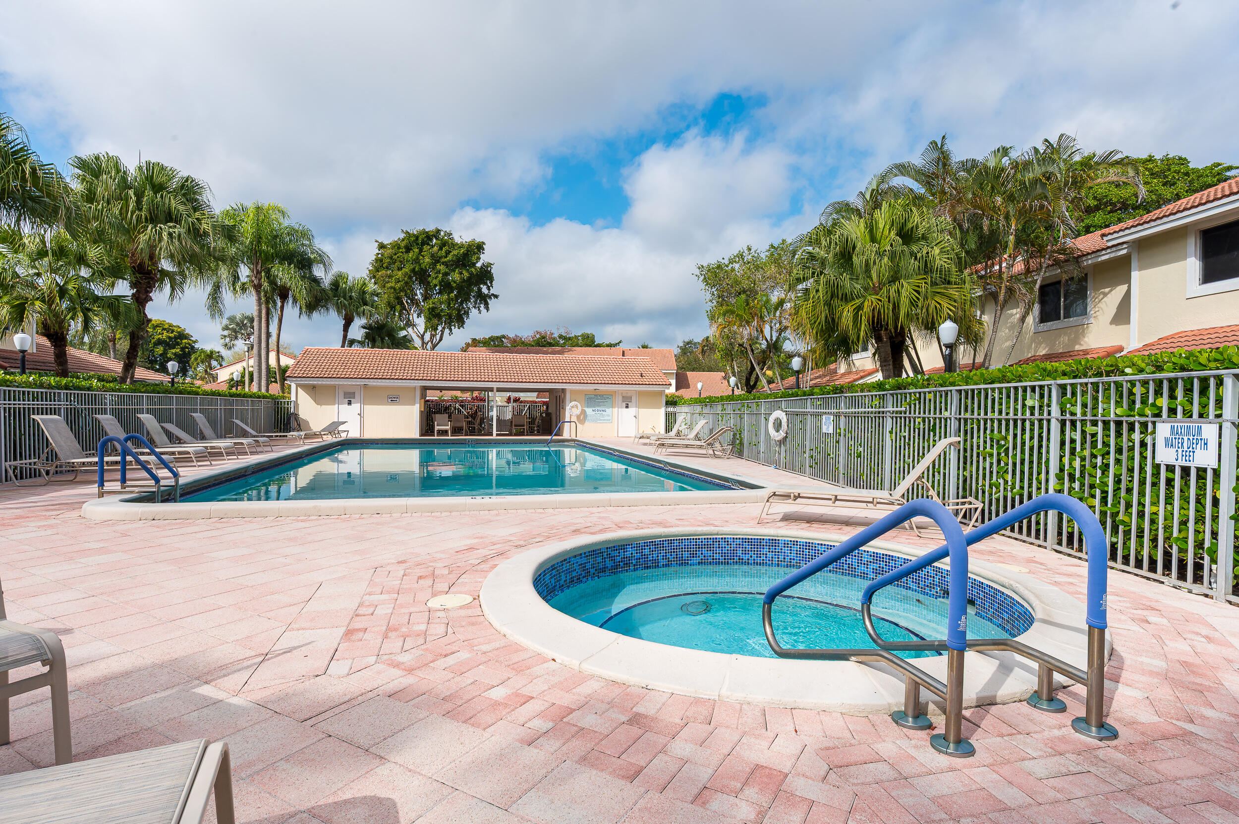 6269 Walk Circle Boca Raton, FL 33433 - Photo 26 of 27 Hot Tub