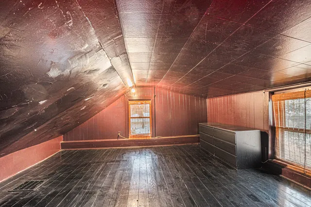 $325,000 | 12366 Lubke Road, New Buffalo, MI 49117