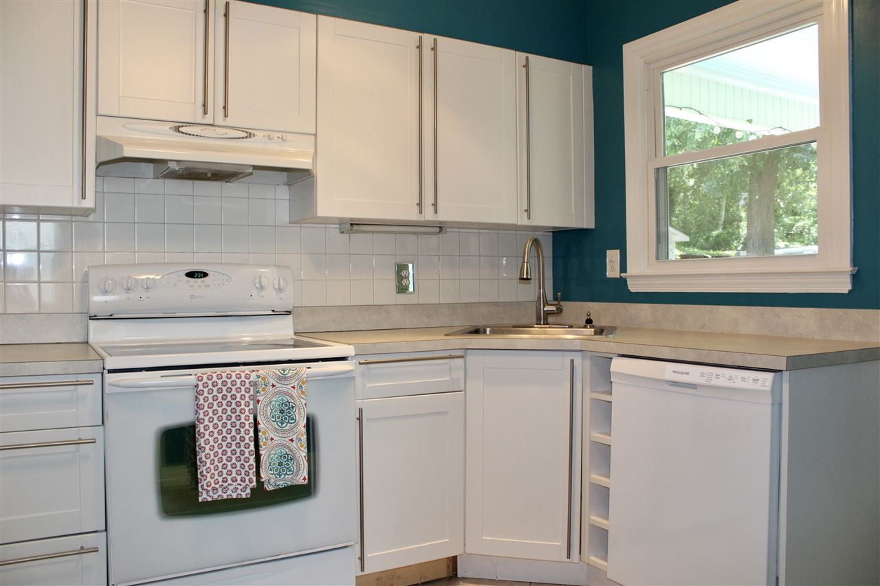 814 Mills Street Raleigh, NC 27608 - Photo 4 of 15 Photo 4