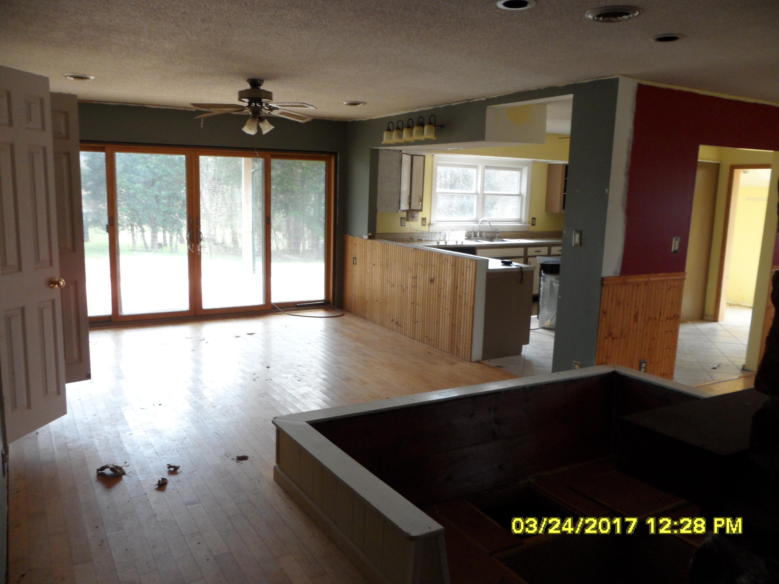 1027 Keener Road Seymour, TN 37865 - Photo 18 of 20 1027 Keener rd Seymour interior inspect