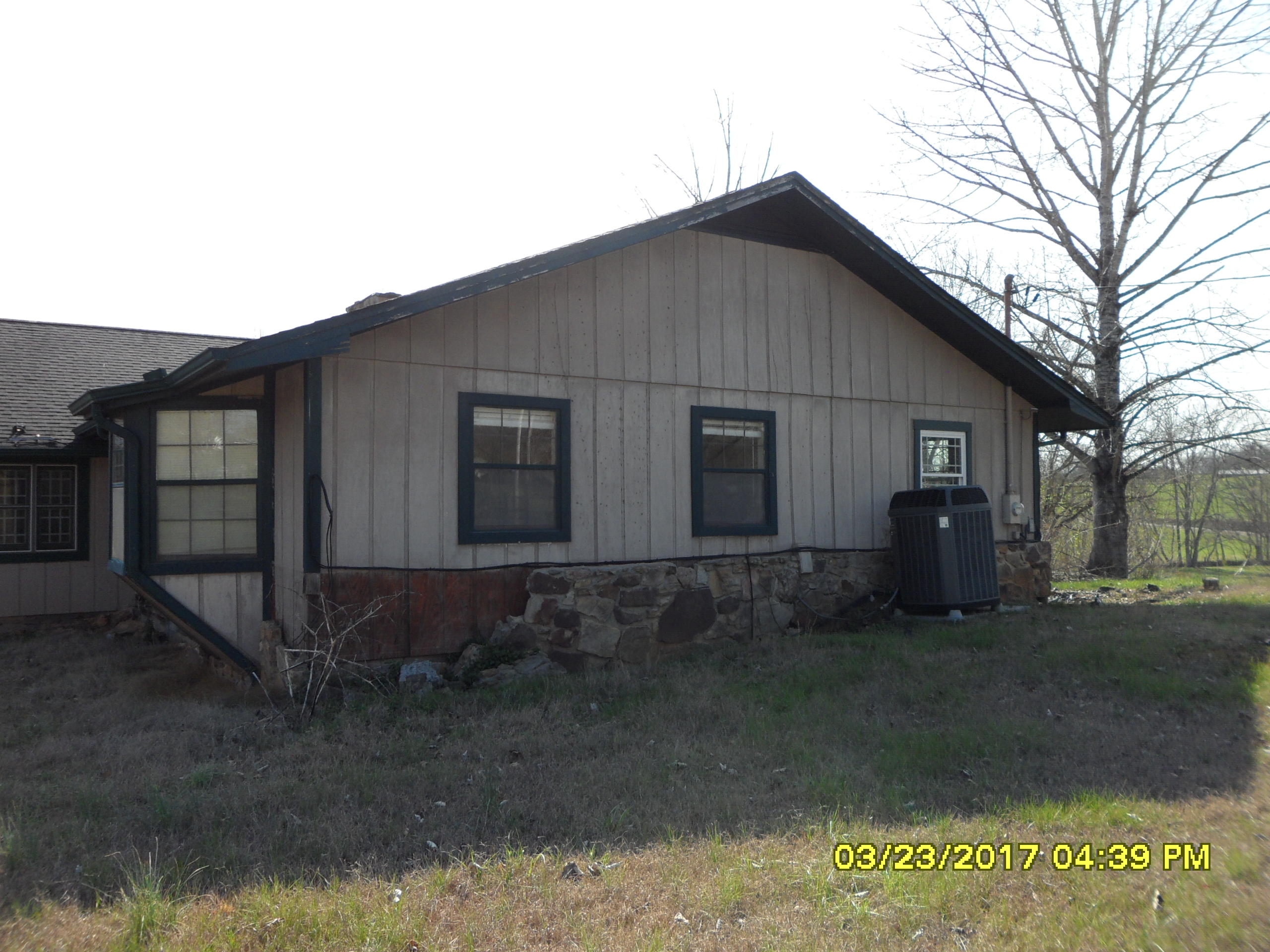 1027 Keener Road Seymour, TN 37865 - Photo 5 of 20 1027 Keener Rd occ status 022