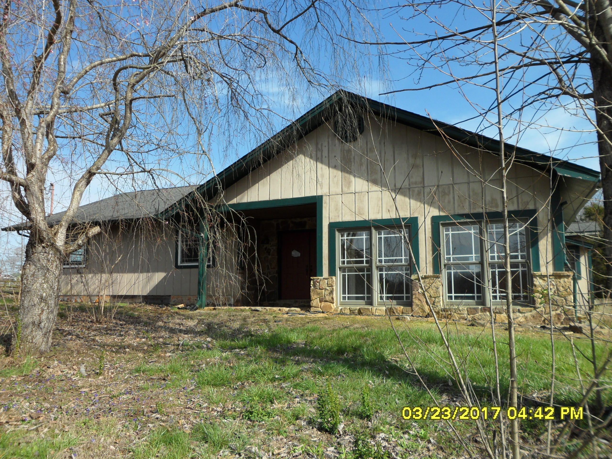1027 Keener Road Seymour, TN 37865 - Photo 7 of 20 1027 Keener Rd occ status 047