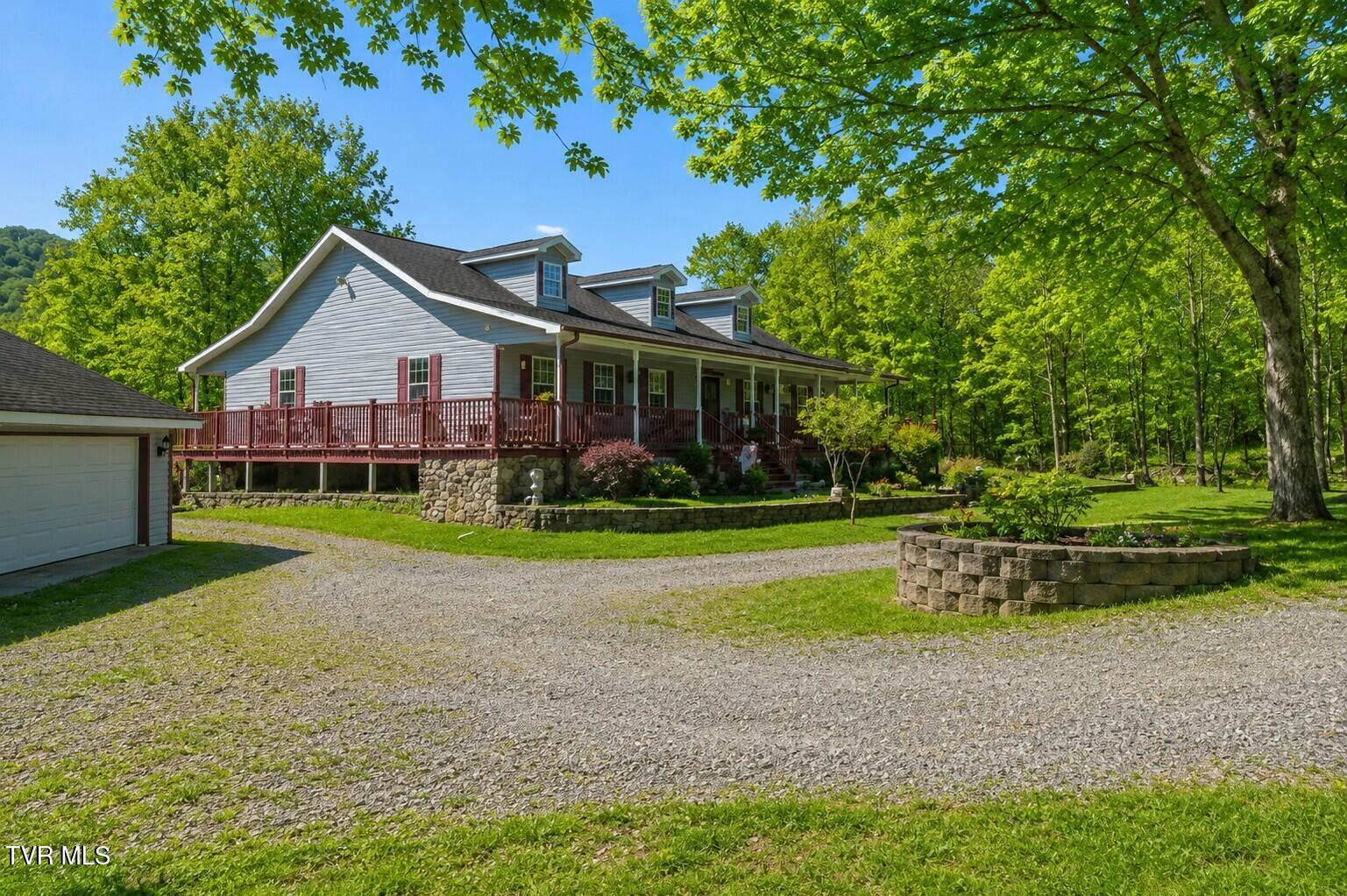 5380 Laurel Fork Road Rocky Gap, VA 24366 - Photo 31 of 69 Summer Side House