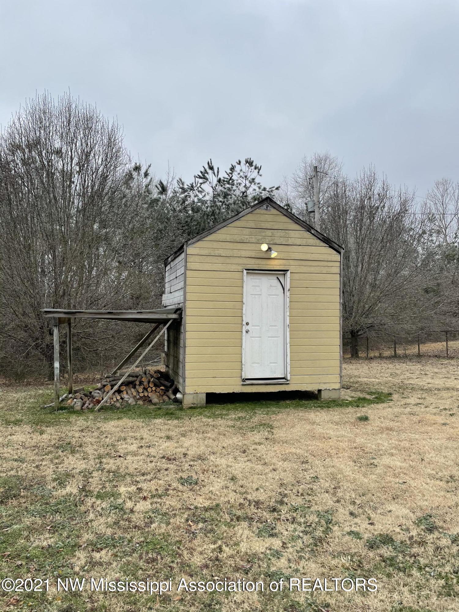 3300 Bett Road Coldwater, MS 38618 - Photo 18 of 19 C5C2B827-7694-42ED-883D-5931F3449C48