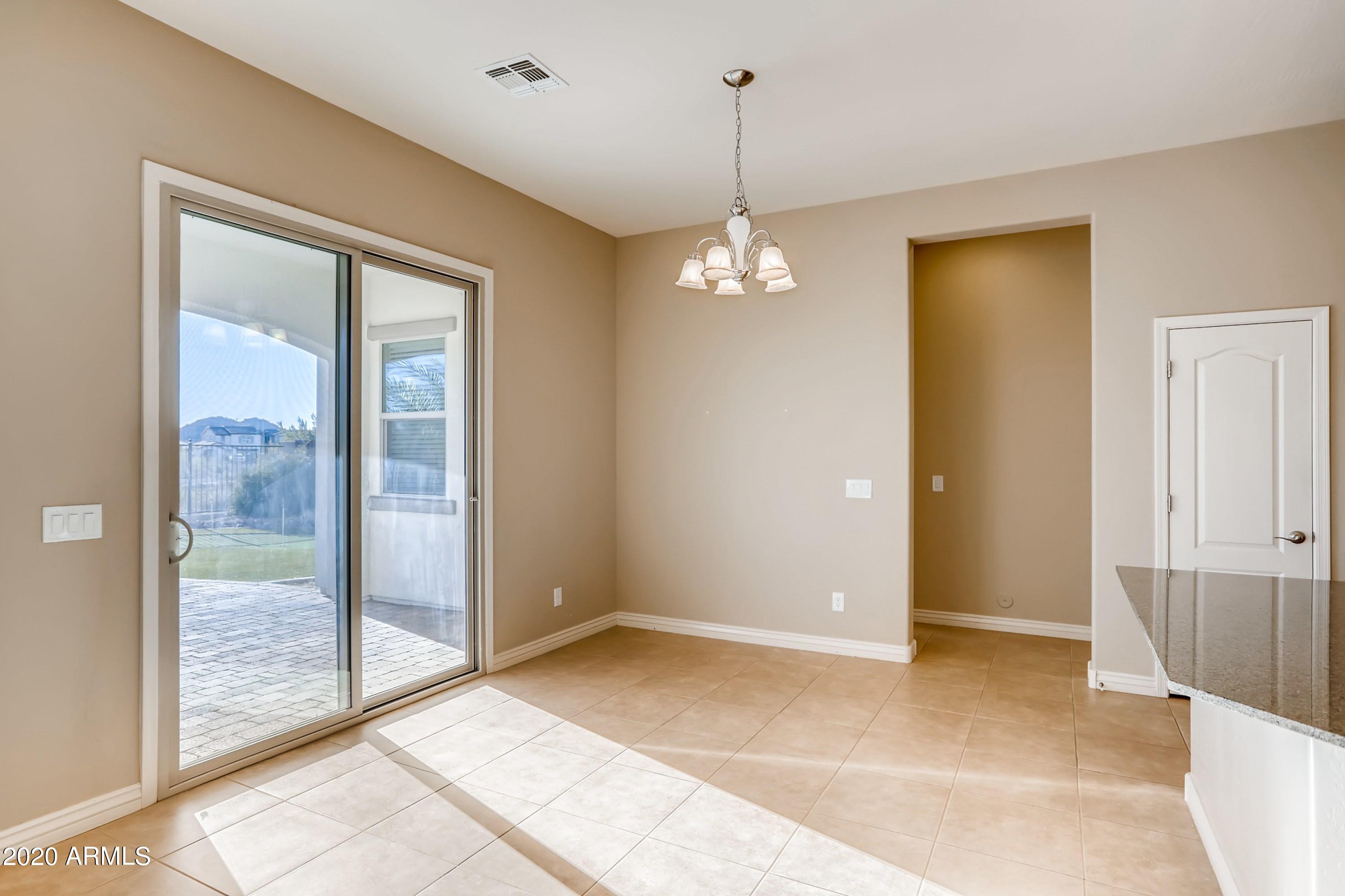 17727 West Verdin Road Goodyear, AZ 85338 - Photo 11 of 31 Gallery Image 11