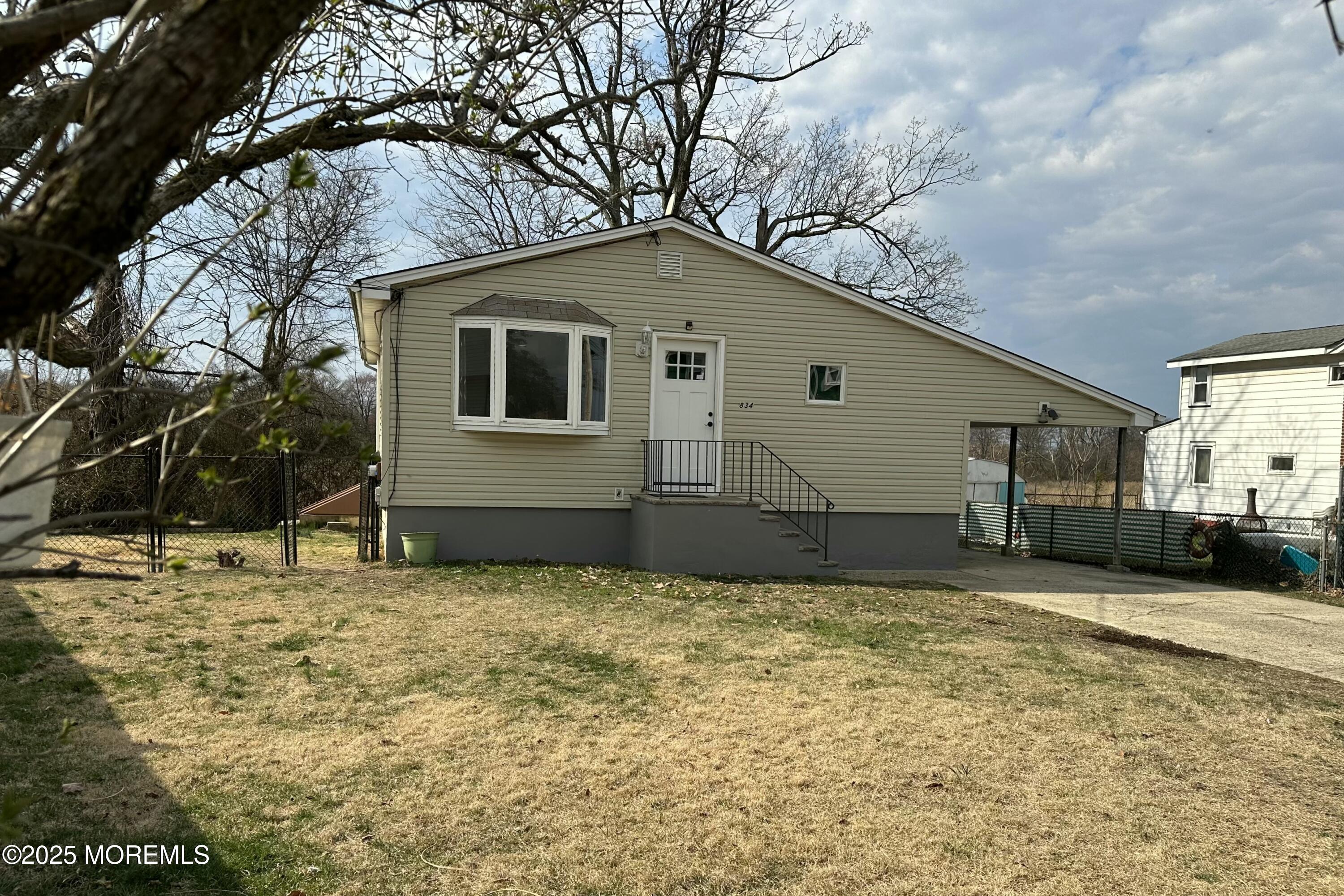 834 Ridge Road Cliffwood Beach, NJ 07735 - Photo 4 of 21 tempImagegVbEud