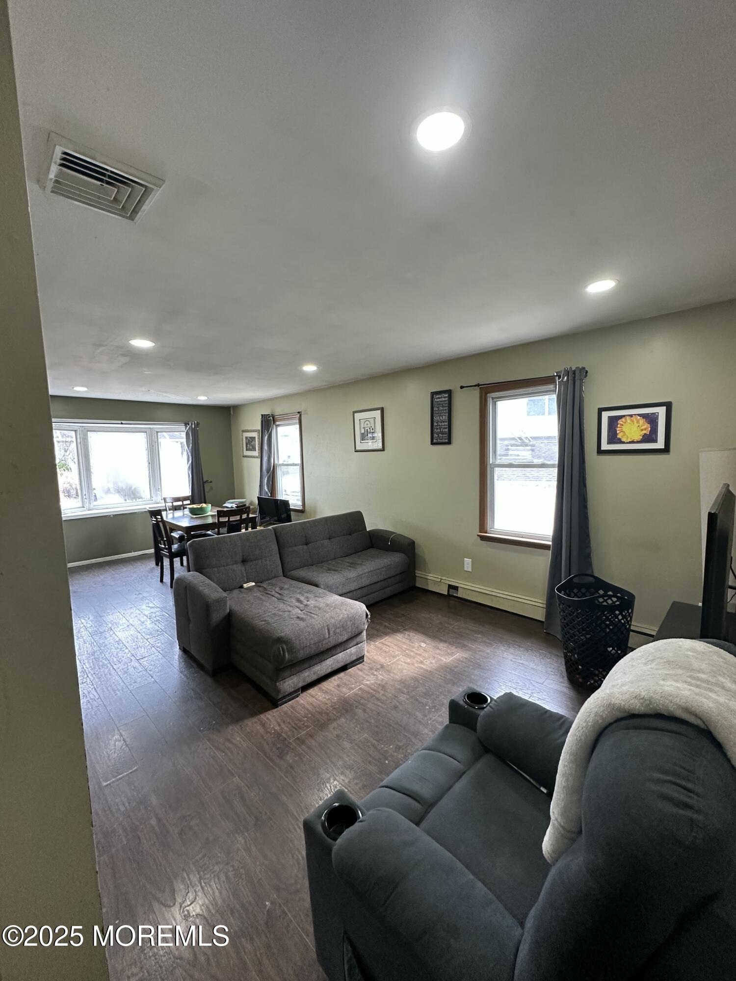 834 Ridge Road Cliffwood Beach, NJ 07735 - Photo 9 of 21 tempImageb5Ox6C