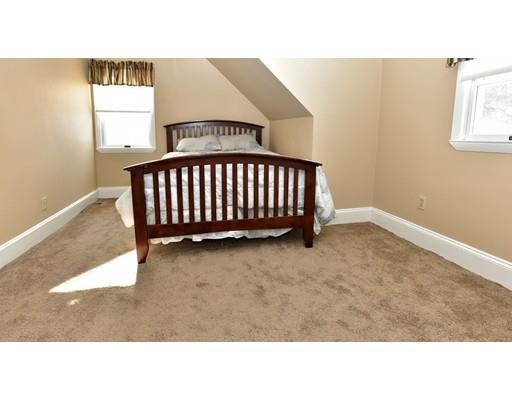 22 Edgehill Road Braintree, MA 02184 - Photo 12 of 14