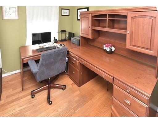 22 Edgehill Road Braintree, MA 02184 - Photo 3 of 14