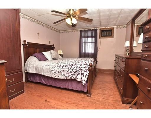 22 Edgehill Road Braintree, MA 02184 - Photo 9 of 14