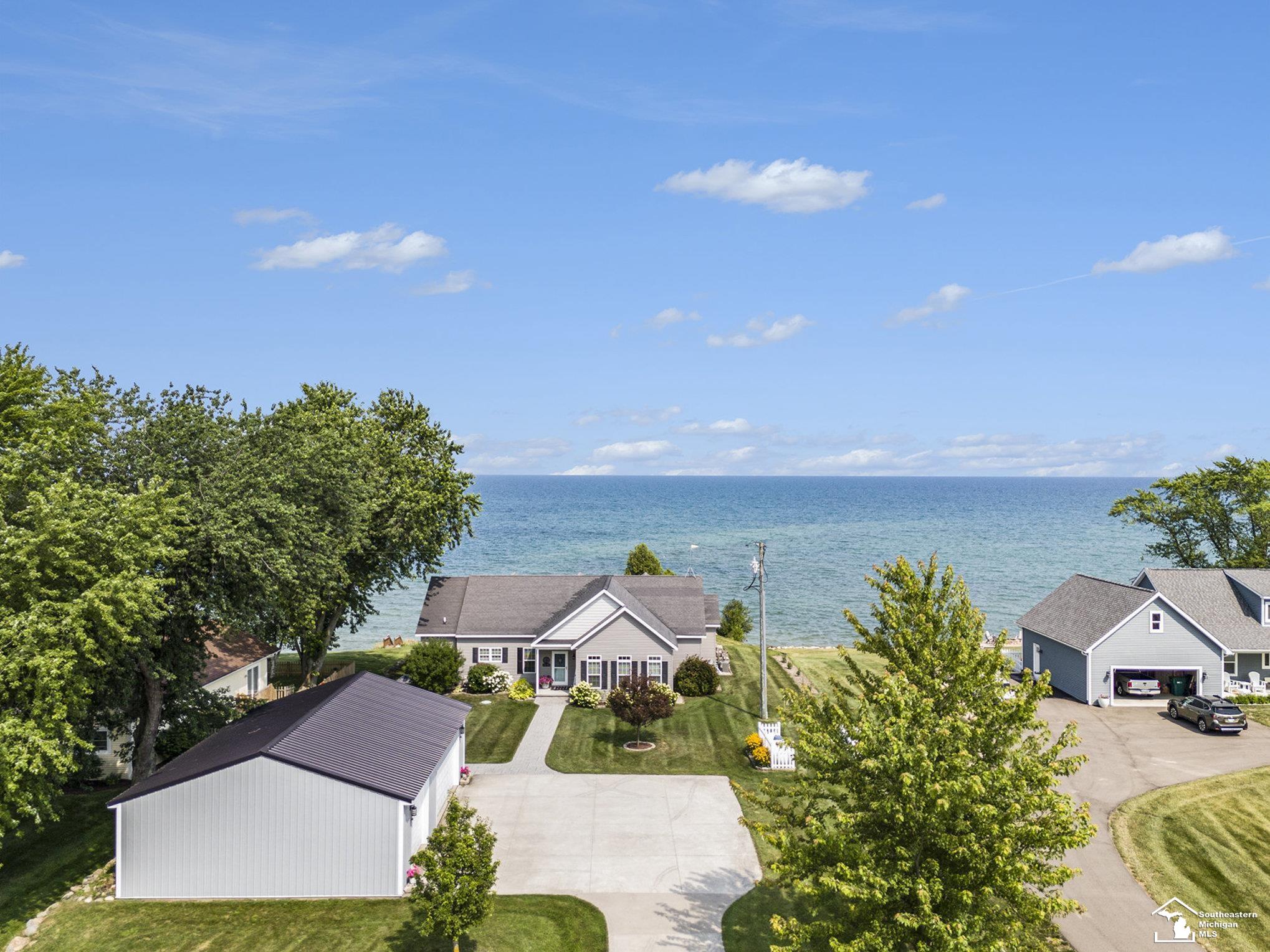 4896 Lakeshore Road Deckerville, MI 48427 - Photo 17 of 26