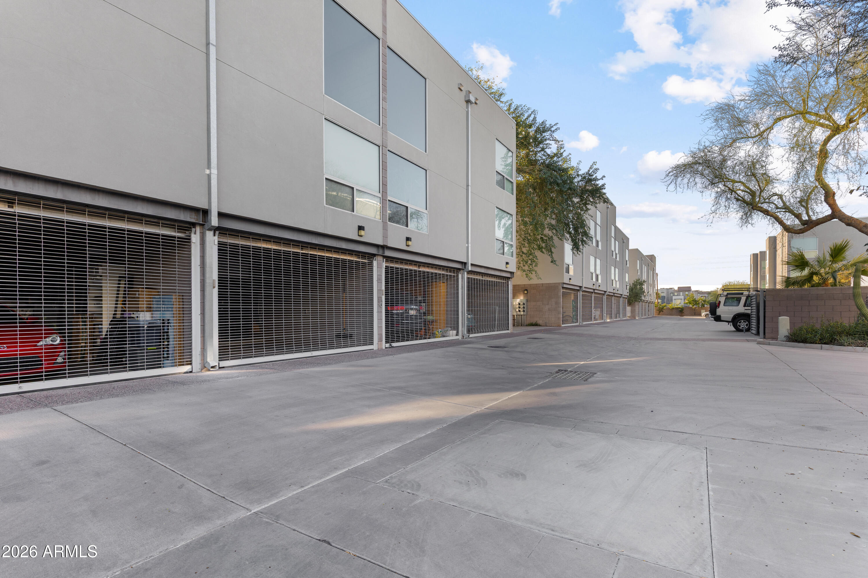 727 East Portland Street, Unit 32 Phoenix, AZ 85006 - Photo 11 of 12 Complex