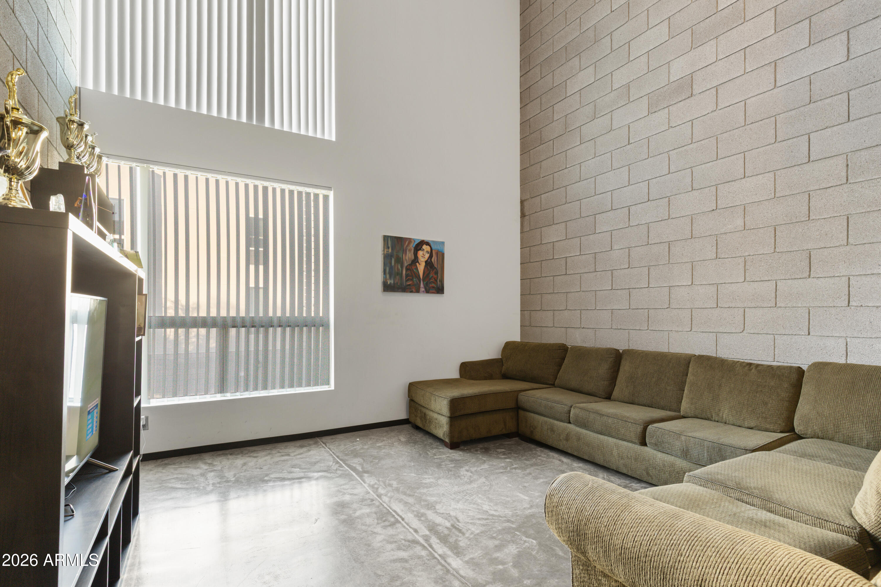 727 East Portland Street, Unit 32 Phoenix, AZ 85006 - Photo 2 of 12 Living