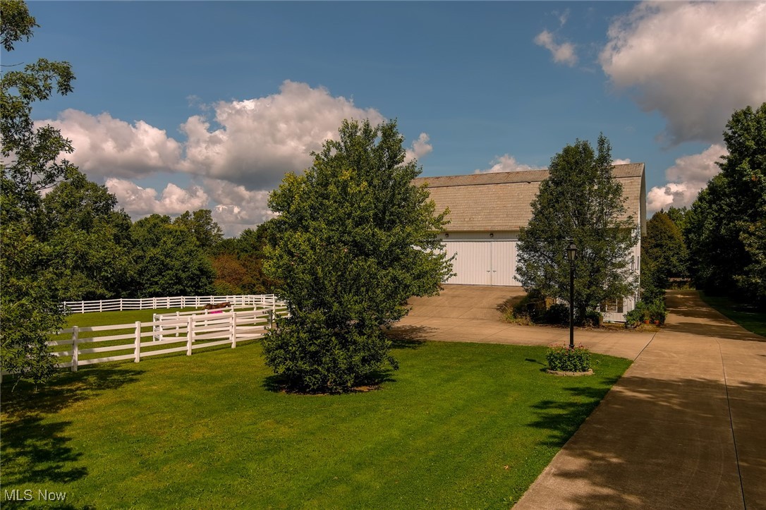 4950 West Streetsboro Road Richfield, OH 44286 - Photo 4 of 27 View of yard