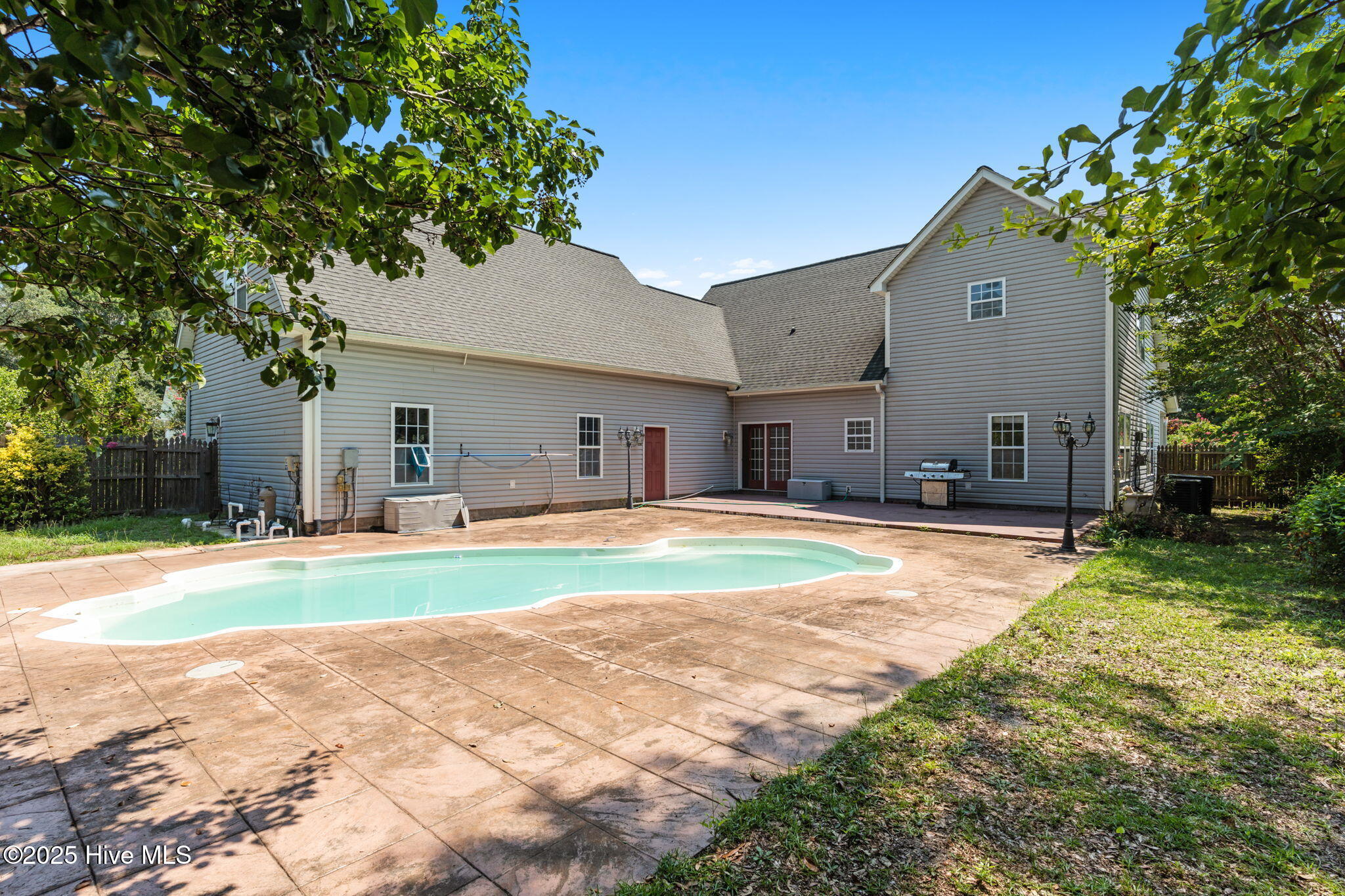 2649 Jessica Lane Southwest Supply, NC 28462 - Photo 43 of 61 Patio and pool