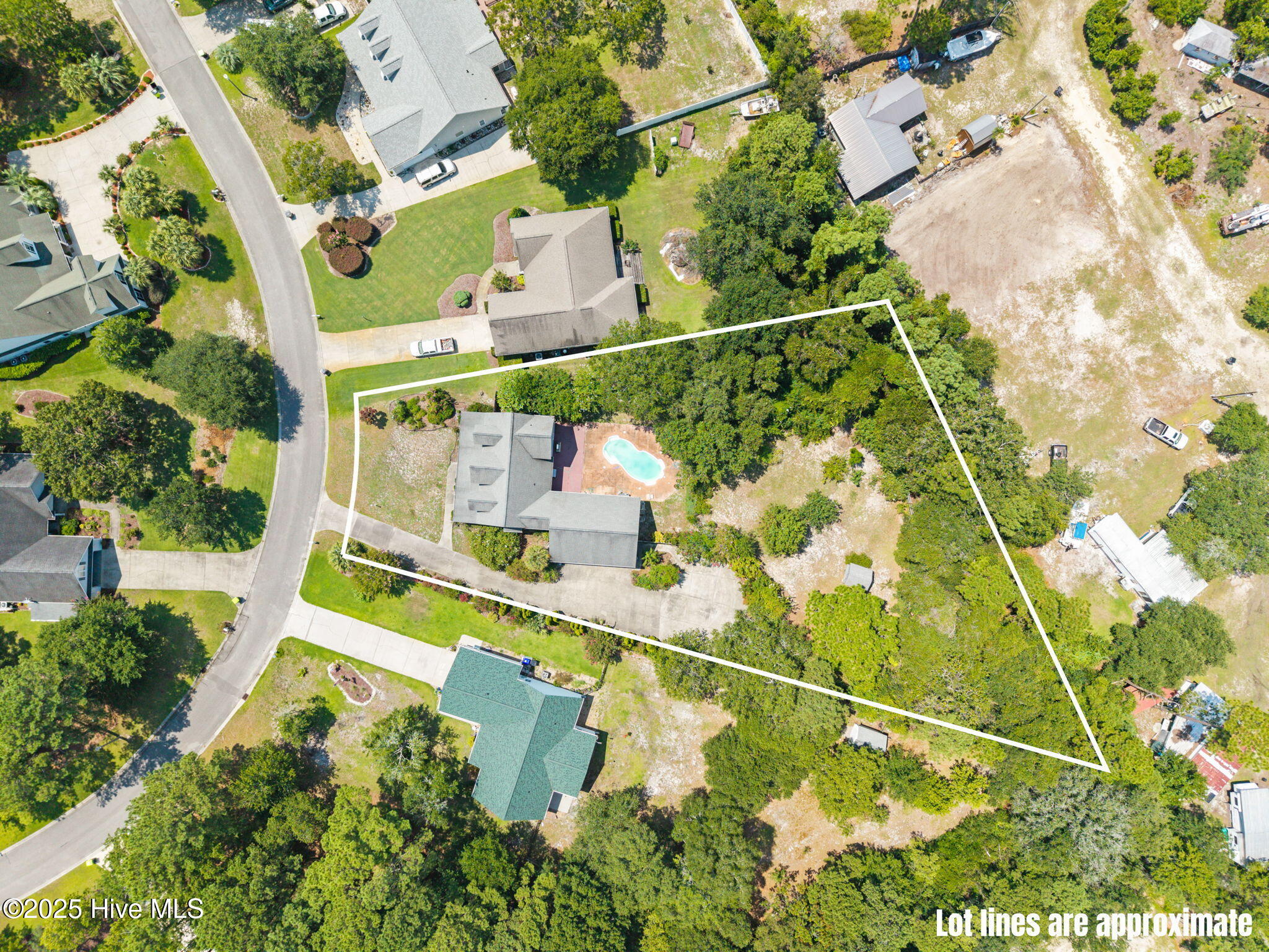 2649 Jessica Lane Southwest Supply, NC 28462 - Photo 5 of 61 5-web-or-mls-CAMMediaLLC.com (2 of 62)