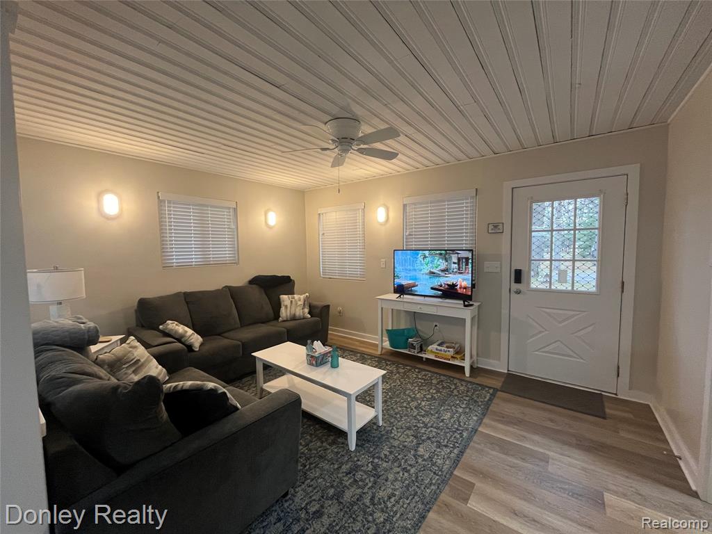 977 Port Austin Road Port Austin, MI 48467 - Photo 6 of 29