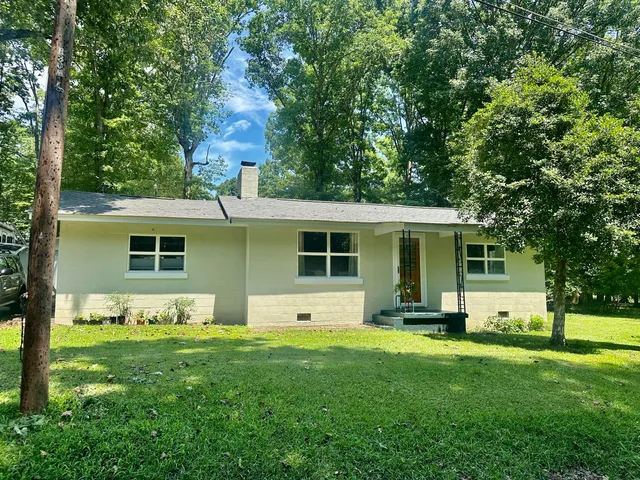 $189,900 | 127 Lakeville Drive, Spring City, TN 37381