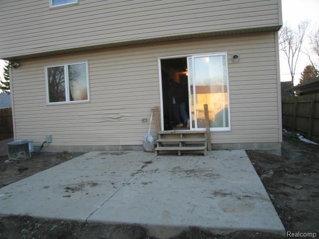 29648 South River Road Harrison Township, MI 48045 - Photo 20 of 21 26648 s river rd. house clean ou