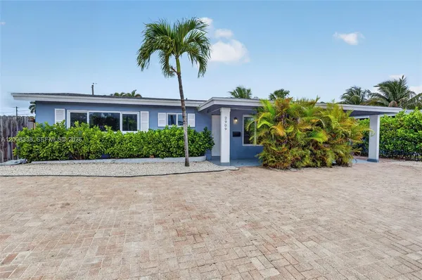 $3,700 | 2909 Northwest 9th Avenue, Wilton Manors, FL 33311
