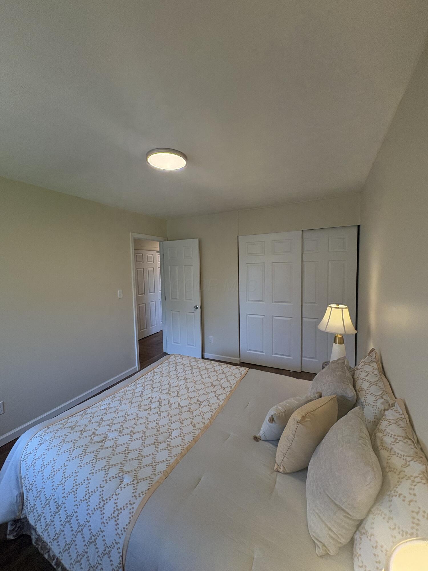 1645 Liscomb Road Columbus, OH 43207 - Photo 17 of 29