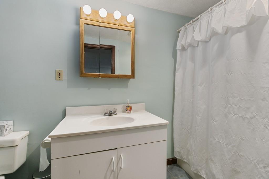 51 Oak Road Tewksbury, MA 01876 - Photo 17 of 23 Gallery Image 17