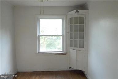 46 Upmanor Road Baltimore, MD 21229 - Photo 3 of 6 Interior (General)