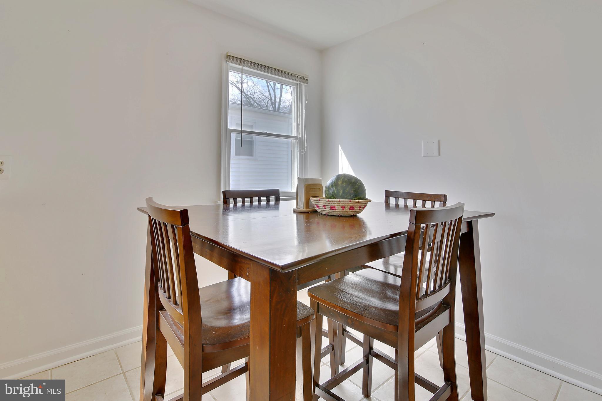 5114 Hollywood Road College Park, MD 20740 - Photo 6 of 22 a view of entryway