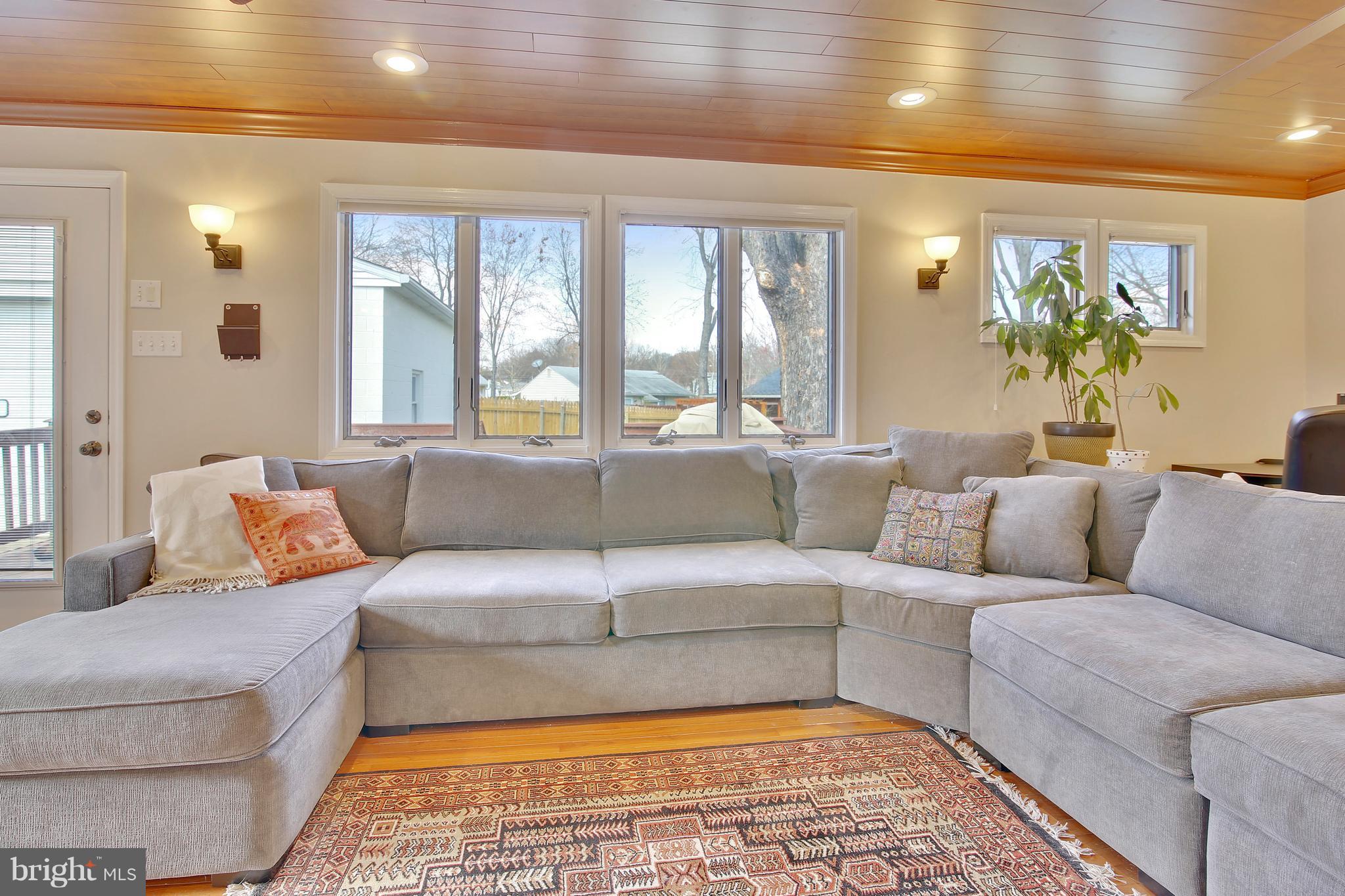 5114 Hollywood Road College Park, MD 20740 - Photo 8 of 22 a living room with furniture and a large window