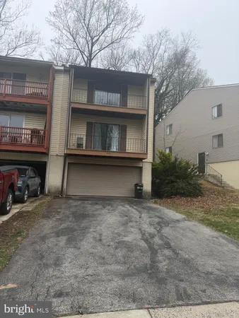 $1,475 | 526 Gia Circle, Unit 2, Clifton Heights, PA 19018