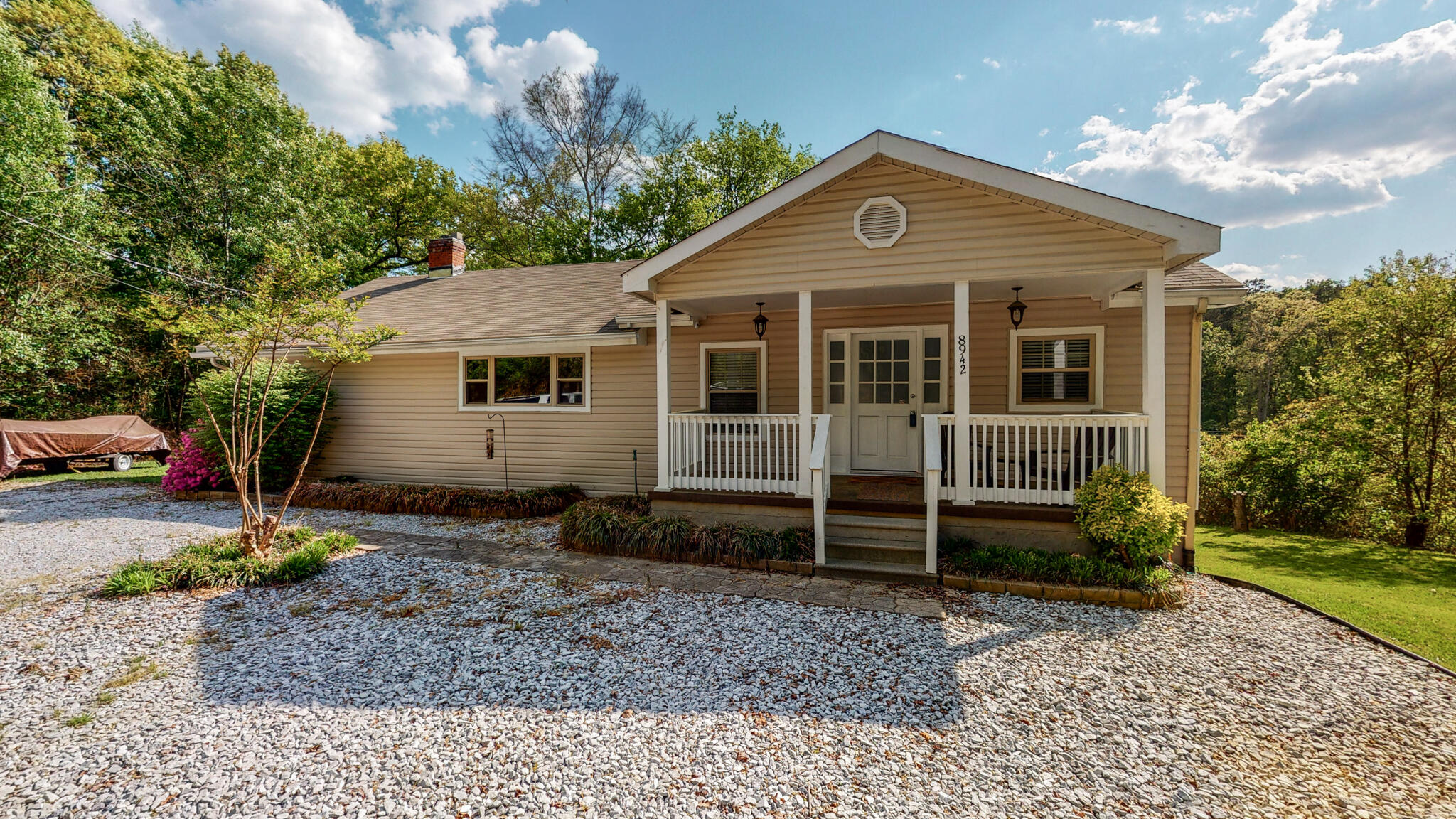 8942 Bel-air Road Chattanooga, TN 37421 - Photo 1 of 37 8942 Bel Air Rd Chattanooga TN 37421-31