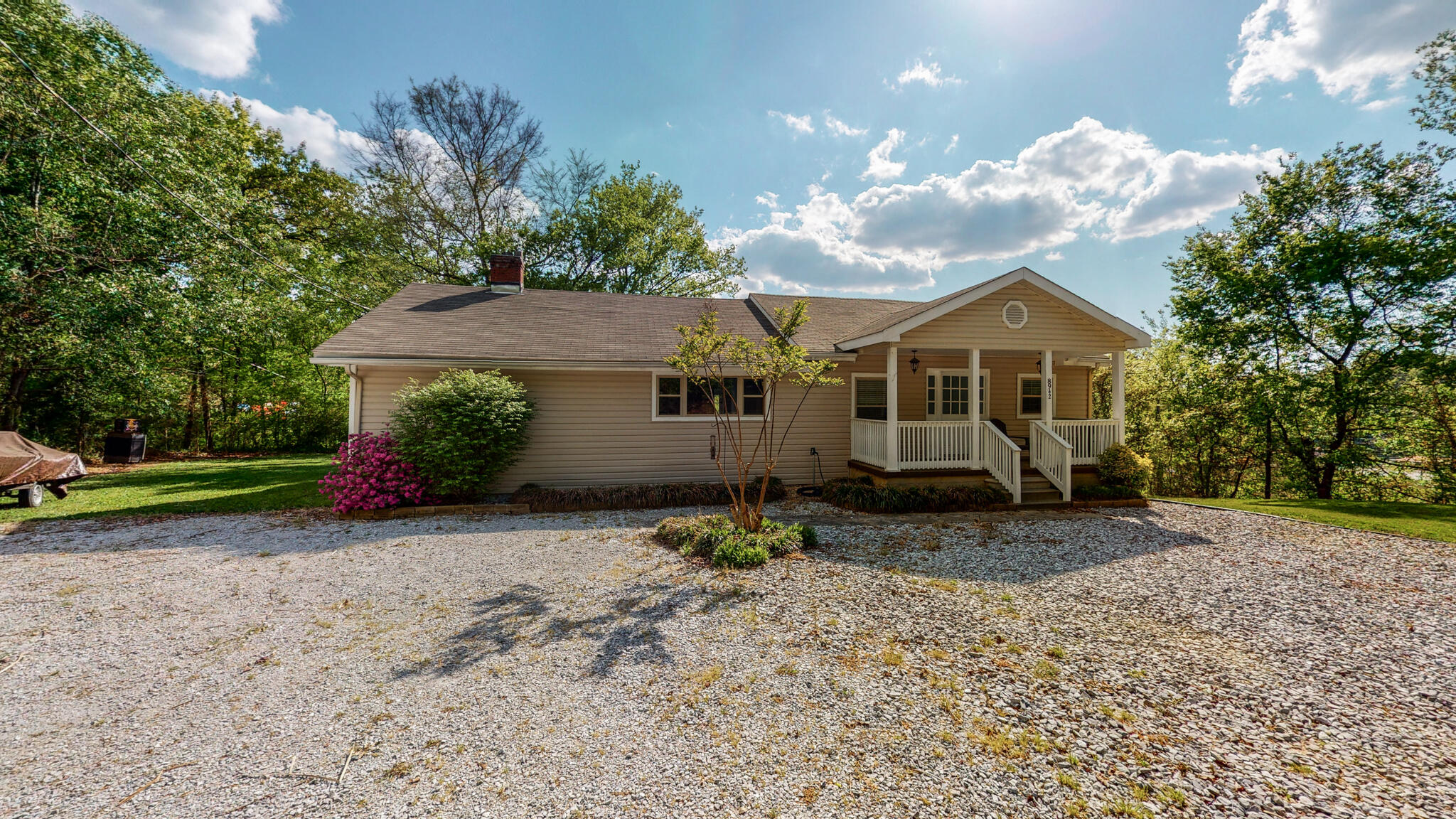 8942 Bel-air Road Chattanooga, TN 37421 - Photo 2 of 37 8942 Bel Air Rd Chattanooga