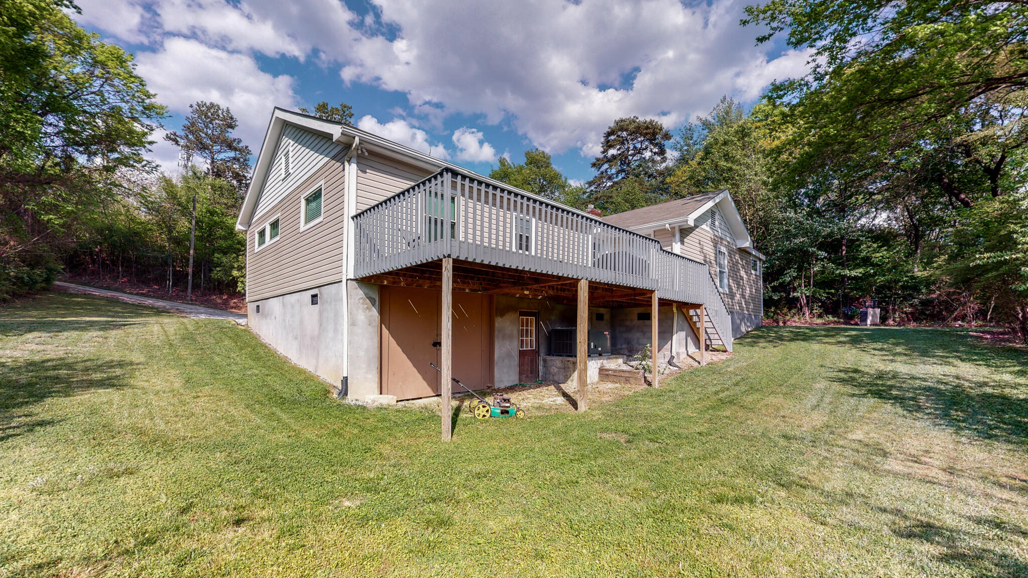 8942 Bel-air Road Chattanooga, TN 37421 - Photo 28 of 37 8942 Bel Air Rd Chattanooga TN 37421-36