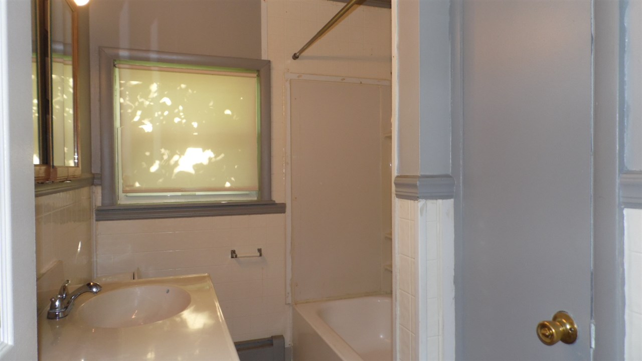 2248 State Road West Branch, MI 48661 - Photo 17 of 22 1866276-16.JPG