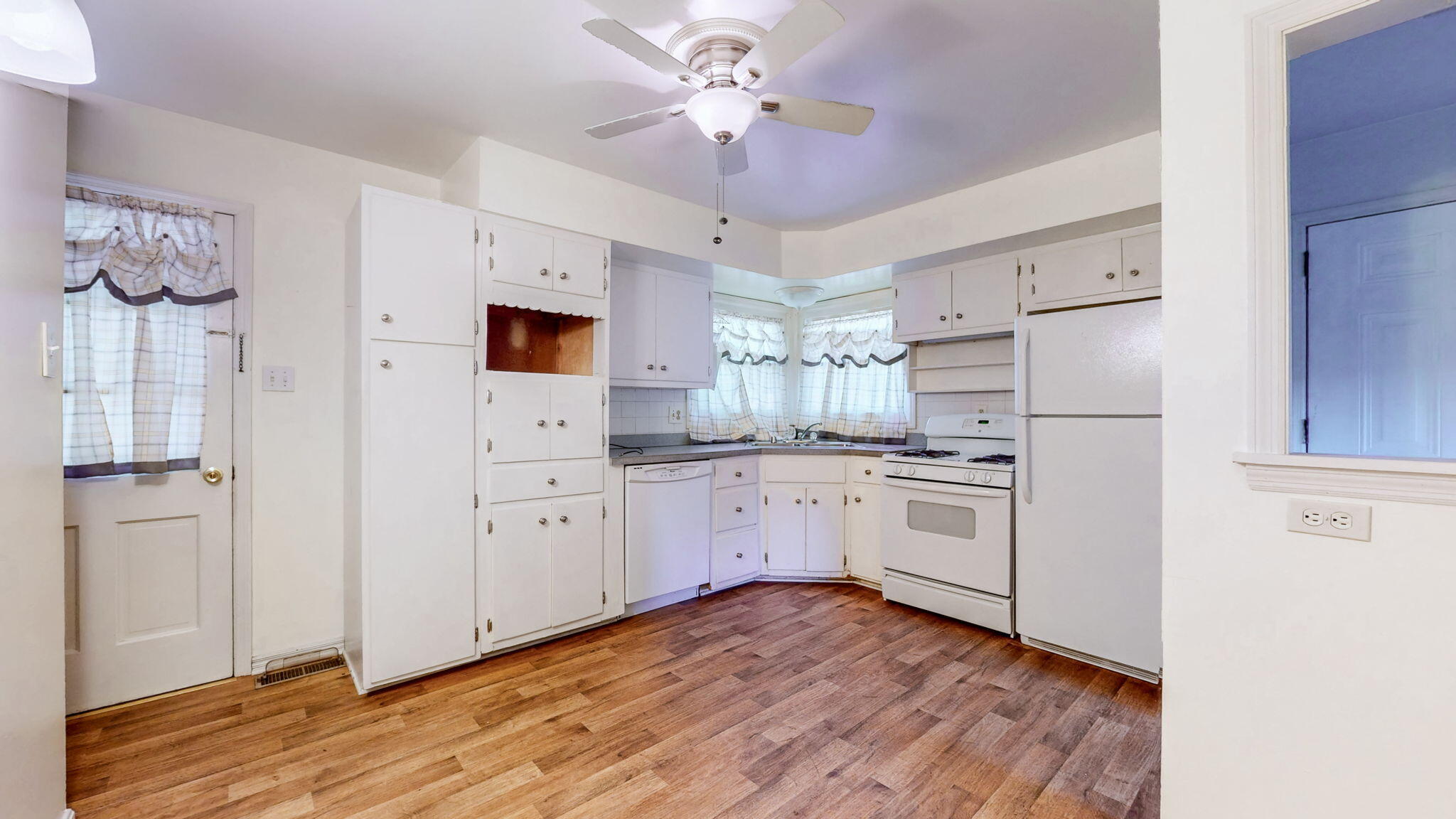 208 Savoy Road Lexington, KY 40504 - Photo 10 of 33 10-web-or-mls-208 Savoy Rd Lexington KY