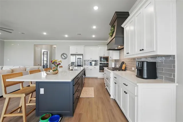 $589,000 | 132 Parkview Lane, Boyd, TX 76023