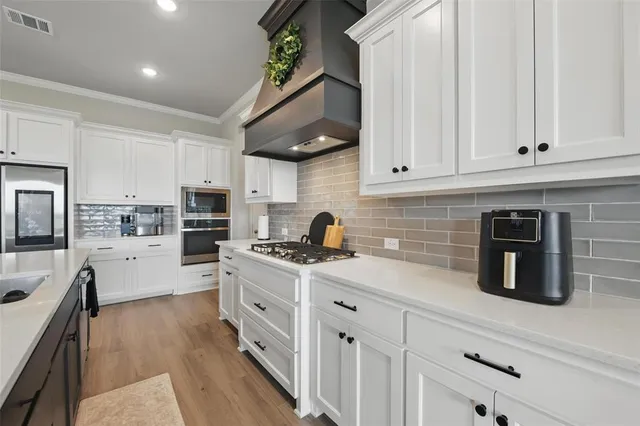 $589,000 | 132 Parkview Lane, Boyd, TX 76023