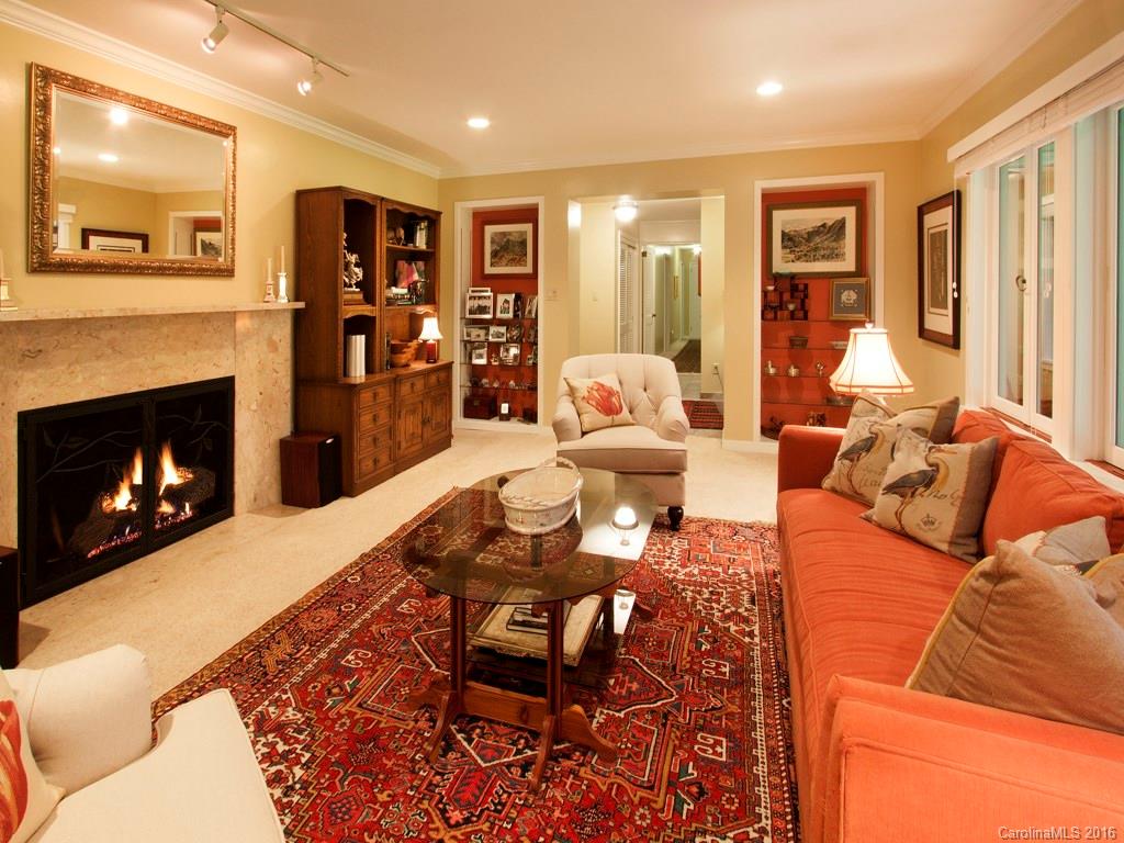6 Deerfield Road, Unit 33 Asheville, NC 28803 - Photo 9 of 24 Gallery Image 9